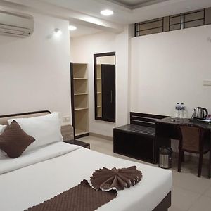 Hotel Shri Raam Krishna Baag Indore